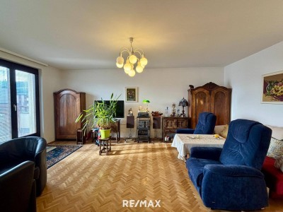 Gemütliche Wohnung mit viel Platz in bester Lage mit 2 Terrassen!