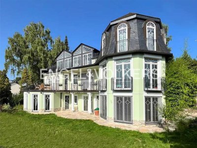 Exklusive Villa im Retro-Stil in ruhiger Ortsrandlage