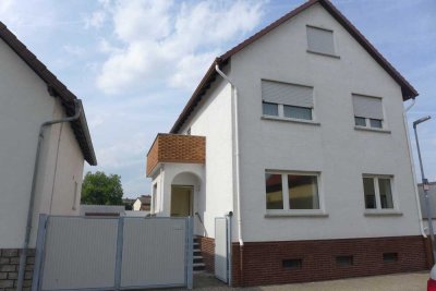 Einfamilienhaus mit Nebengebäuden und großem Grundstück – sanierungsbedürftig mit Potenzial