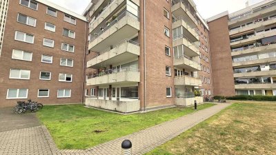 Schöne 2-Zimmerwohnung mit sonnigem Balkon & Aufzug auf Erbpachtgrundstück