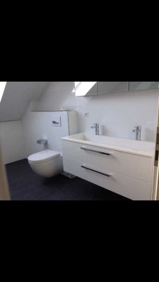 Luxeriöse Neubauwohnung ab 01.08.25  in Höfingen zu vermieten