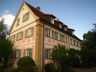 Schöne 2 Zimmer Erdgeschosswohnung