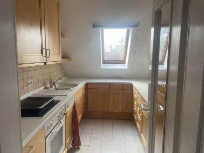 Dachgeschoss-Studio-Wohnung Reichelsdorfer Keller