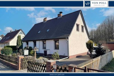 Doppelhaushälfte mit Garten und Ausbaureserve in ruhiger und zentraler Lage von Schwarzheide