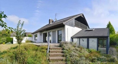 Sehr gepflegtes Einfamilienhaus auf Erbpachtgrundstück!