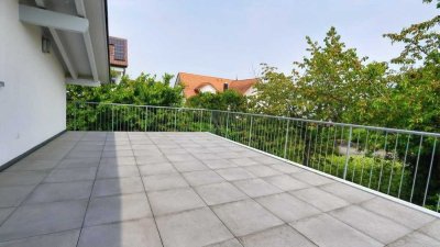 SONNENPLATZ IN RUHIGER LAGE MIT BLICK AUF DEN BODENSEE UND INS GRÜNE