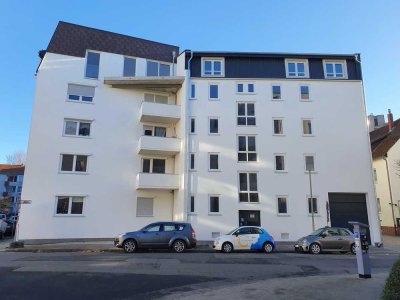 4-Zimmer/EBK/Bad/Balkon/Keller Erstbezug nach hochwertiger Sanierung direkt vom Eigentümer