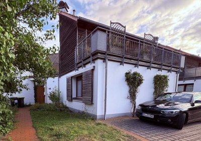 Geschmackvolle, gepflegte 2-Zimmer-Maisonette-Wohnung mit EBK in Bielefeld