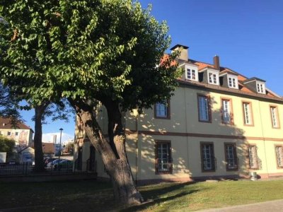 MÖBLIERTE Appartments mit Parkblick für 1 Person