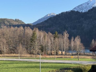 große außergewöhliche Dachgeschoßwohnung am Weißensee
