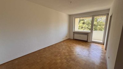 gepflegte und ruhige 1-Raum-Wohnung in Baldham, Top Lage