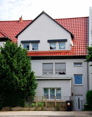Frisch renovierte 3-Zimmer-Wohnung in der Clara-Zetkin-Straße