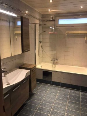 Ansprechende und gepflegte 3-Raum-Wohnung mit EBK in Simbach a.Inn