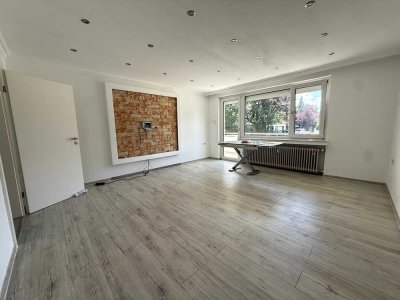 leerstehend! 3-Zimmer-EG-Wohnung mit Balkon und Garage