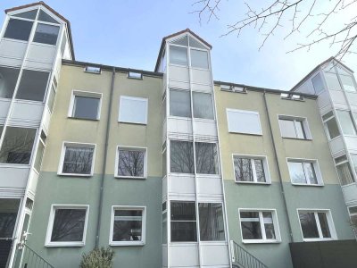 RESERVIERT! Neuwertige 4-Zi.-Wohnung zum Sofortbezug