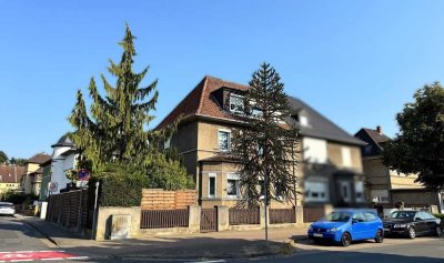 Großes Stadthaus (DHH) mit Dachterrasse und Garage – zentral in Peine