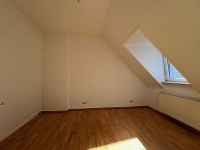 Helle 2-Zimmer Wohnung im 3. OG in Wiesbaden