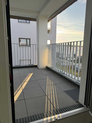 ERSTBEZUG – Traumhafte 2-Zimmer Neubauwohnung mit Balkon, EBK und TG-Stellplätzen in Köngen