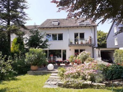 525 € - 70 m² - 2.0 Zi. in Top Lage, Mülheim a.d. Ruhr