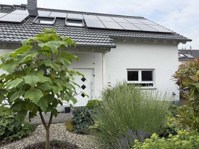 Einfamilienhaus, Doppelgarage, Solar, PV, Klima