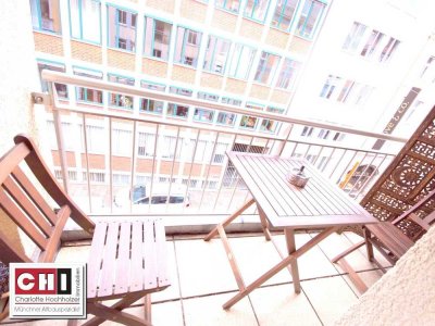 Mitten im Zentrum  -  schön renovierte 3-Zimmer-Wohnung mit Balkon