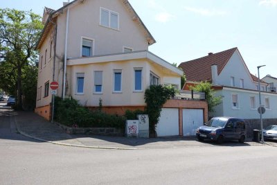 Große und helle Wohnung mit Terrasse in Zentraler Lage von Weinheim