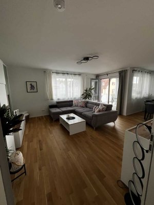 barrierefreie, gehobene 3-Zimmer-Wohnung mit Balkon und EBK in Gemmrigheim