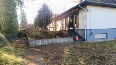 BESI: Samstag 04.04.2026 
Haus mit Einzelgarage und DG-Reserve