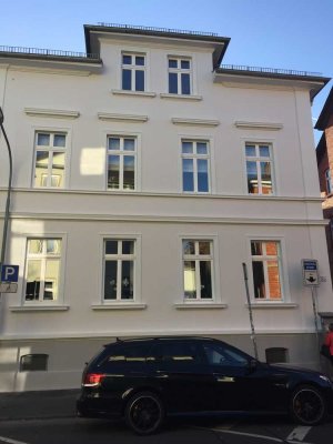 Altbau Dachgeschosswohnung mit Balkon