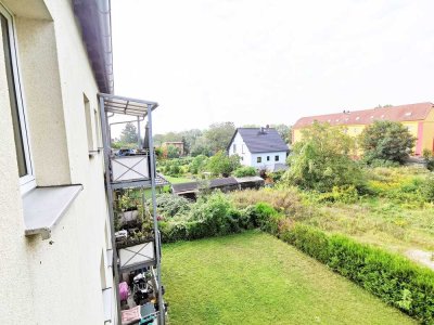 *** Familien und Paare aufgepasst! - Wohnen am Ufer der Pleiße! - Mit Balkon! ***