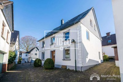 Gepflegtes Dreifamilienhaus 
(Kapitalanlage und/oder Eigennutzung)