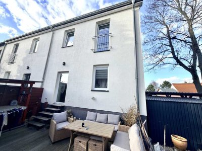 Familienglück gesucht? Sonniges Reihenendhaus mit sonnnigem Grundstück und 2 Terrassen