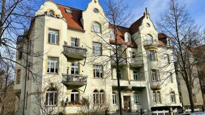 Stilvoll wohnen – moderne & luxuriös sanierte Altbauwohnung in Dresdens Bestlage