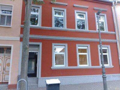 Gepflegte 3-Zimmer Wohnung im EG mit Garten in Roßlau