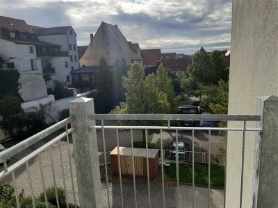 1-Raum-Wohnung in der Leipziger Str.6, mit Balkon und Parkmöglichkeit auf dem Innenhof