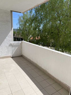 Gepflegte 3-Zimmer-Wohnung im 1. OG mit Balkon in Heilbronn-Neckargartach