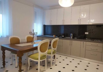 Attraktive und gepflegte 2-Zimmer-Wohnung mit Balkon und Einbauküche in Bad Kissingen