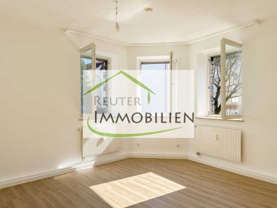 *** Hell und frisch saniert! 2,5 Zimmer in City-Nähe ***