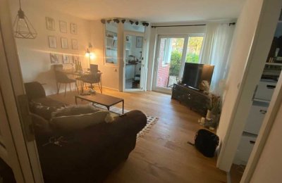 2-Zimmer-Erdgeschosswohnung in Volmerswerth, Nahe Rheinufer