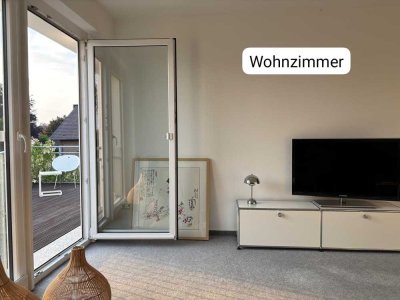 Gartenstadt-Süd: Stilvolle DG-Wohnung mit Dachterrasse