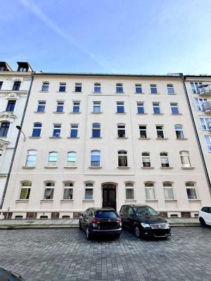 +++Leerstehende 4 Zimmerwohnung in Leipzig Zentrum-Nord mit Balkon+++