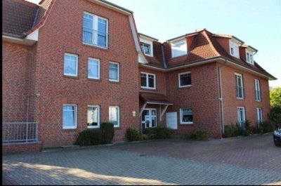 Modernisierte 2-Zimmer-DG-Wohnung mit Balkon & Stellplatz in zentraler Lage von Weyhe