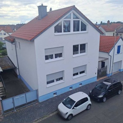 Elegante 4,5-Zimmer Maisonette-Wohnung mit Balkon in Langen (Hessen)