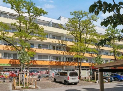 Erstbezug nach umfangreicher Modernisierung! Neuwertige 2-Zimmer mit neuer EBK - direkte S-Bahn Nähe