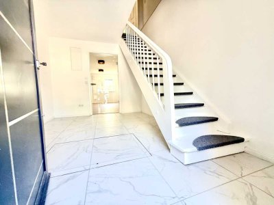 Erstbezug nach Sanierung: schöne 3-Zimmer-Wohnung mit EBK und Balkon in Dillingen