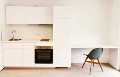 Neuwertige, Helle & Freundliche 1 Zi-Wohnung mit Küche, Bad und Terrasse für Studenten und Pendler