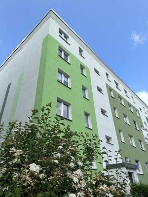 Komplett saniert Wohnung mit Südbalkon