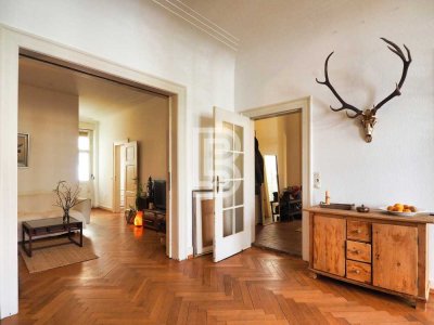 FR-Wiehre: großzügige 3-Zimmer-Wohnung im EG und Einliegerwohnung im Souterrain
