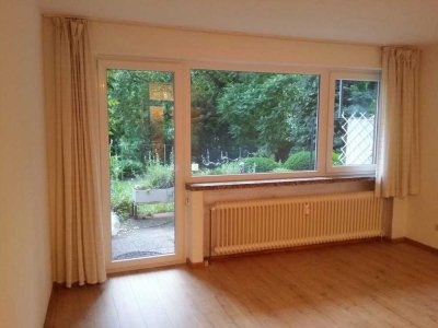 Modernisiertes 1-Zimmer-Apartement mit Terrasse und herrlichem Garten
