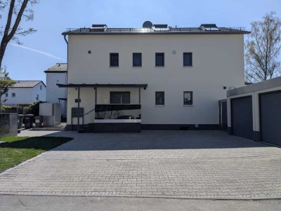 Exklusive 4-Zimmer-Wohnung mit Terrasse und Einbauküche in Stuttgart